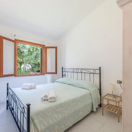 Residenze Gallura 6 People *