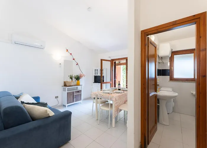 Residenze Gallura 6 People Apartament
